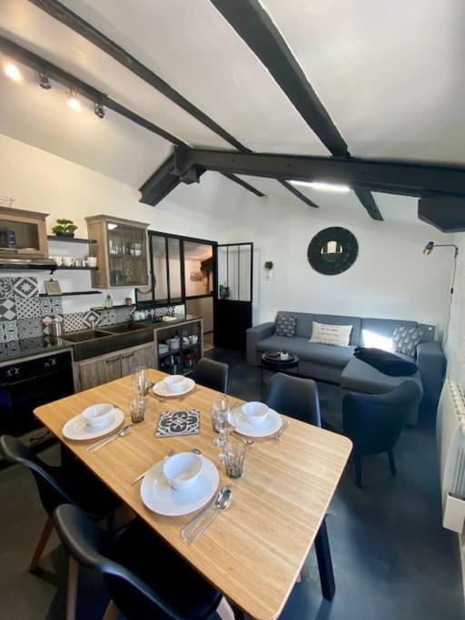 Bel Appartement - 2 Chambres - Proche Du Vieux Marche La Rochelle  Zewnętrze zdjęcie