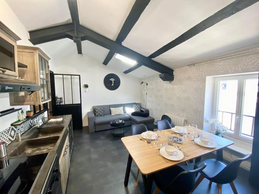 Bel Appartement - 2 Chambres - Proche Du Vieux Marche La Rochelle  Zewnętrze zdjęcie