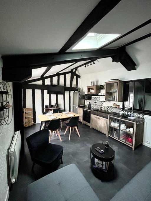 Bel Appartement - 2 Chambres - Proche Du Vieux Marche La Rochelle  Zewnętrze zdjęcie