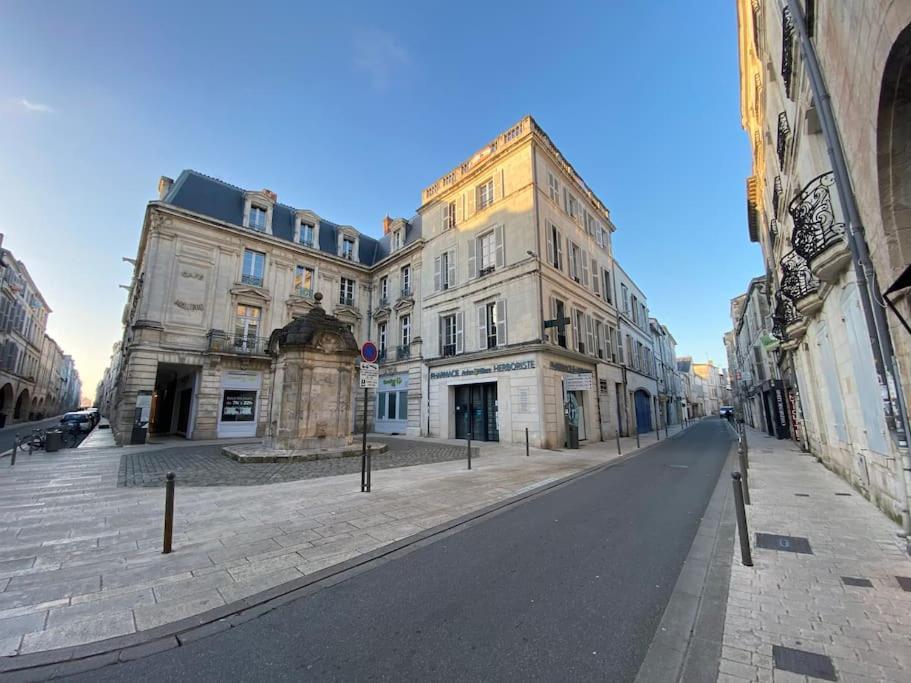 Bel Appartement - 2 Chambres - Proche Du Vieux Marche La Rochelle  Zewnętrze zdjęcie