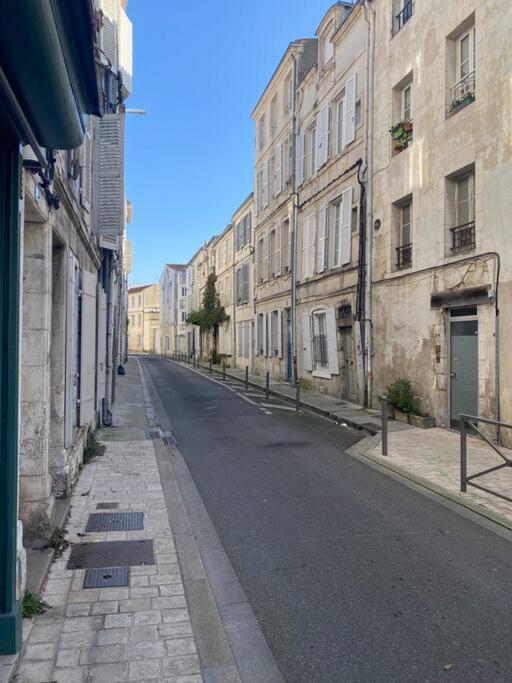 Bel Appartement - 2 Chambres - Proche Du Vieux Marche La Rochelle  Zewnętrze zdjęcie